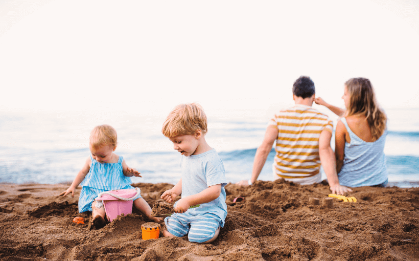 activitati pe plaja cu copiii